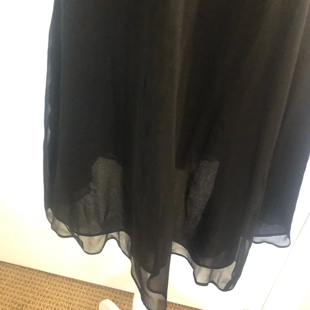 BETSEY JOHNSON slip dress. Satin on top chiffon on bottom. Sexy and cute Sz 4 - Picture 6 of 13